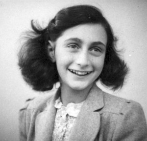 Anneliese Marie „Anne” Frank (Frankfurt, Németország, 1929. június 12. – Bergen-Belsen, 1945. március)