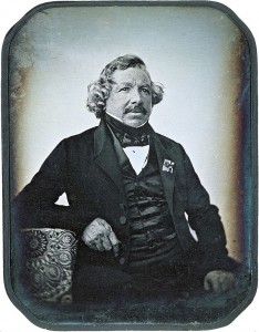 Louis-Jacques-Mandé Daguerre (Cormeilles, 1787. november 18. – Bry-sur-Marne, 1851. július 10.) francia vegyész, tájkép- és dekorációfestő, a fényképezés történetének egyik úttörője.