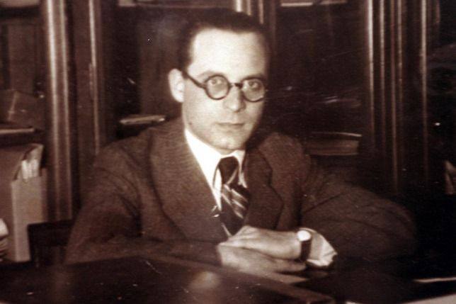 1901. május 1-jén született SZERB ANTAL író, irodalomtörténész